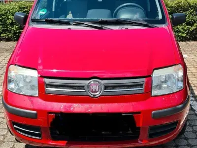 Gebraucht Fiat Panda 69 PS (50 kW) 2009 Rot Kleinwagen
