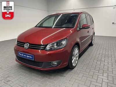 Rot (wildcherryrotmet.) Gebraucht 2014 VW Touran Highline Van / Kleinbus | 14.980 € (Teuer)