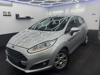 Gebraucht Ford Fiesta Titanium 101 PS (74 kW) 2013 Silber Kleinwagen