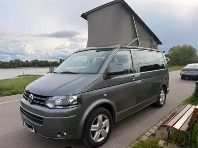Gebraucht VW California Comfortline 179 PS (131 kW) 2013 Grau Van