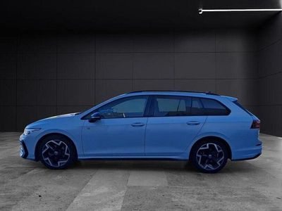 Usata VW Golf VIII R-line 150 CV (110 kW) 2024 Blu Station wagon