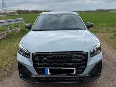 Usata Audi Q2 S-Line 190 CV (139 kW) 2023 Grigio SUV