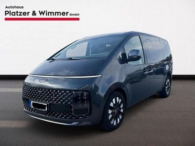 Usata Hyundai Staria Signature 177 CV (130 kW) 2022 Grigio Monovolume