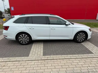 Brugt Skoda Superb GreenLine 120 HK (88 kW) 2017 Hvid Stationcar