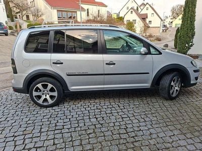 Gebraucht VW Touran Cross 140 PS (102 kW) 2009 Silber Van / Kleinbus