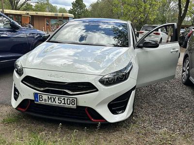 Kia ProCeed GT