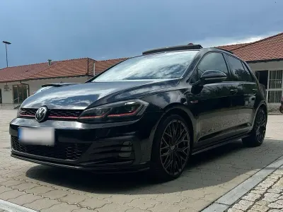 Gebraucht VW Golf VII GTI 245 PS (180 kW) 2018 Schwarz Limousine