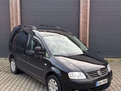Gebraucht VW Caddy Life 105 PS (77 kW) 2010 Schwarz Van / Kleinbus