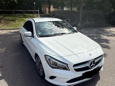 Mercedes CLA180