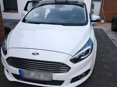 Second-hand Ford S-MAX Titanium 190 CP (139 kW) 2018 Alb Monovolum