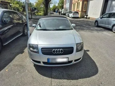 Gebraucht Audi TT Roadster Sport 179 PS (131 kW) 2000 Silber Cabrio