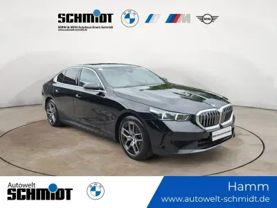 Gebraucht BMW 530e Sport Line 299 PS (219 kW) 2025 Schwarz Limousine