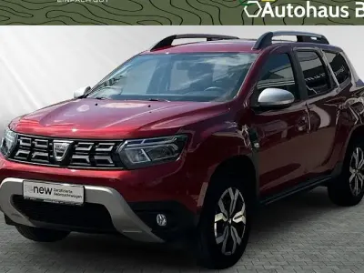 Używany Dacia Duster Prestige 101 KM (74 kW) 2022 Czerwony SUV