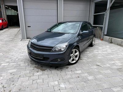 Opel Astra GTC