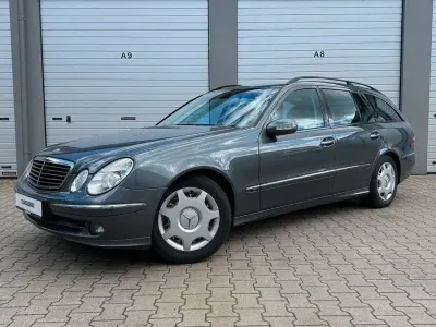 Brugt Mercedes E320 Avantgarde 224 HK (164 kW) 2005 Grå Stationcar