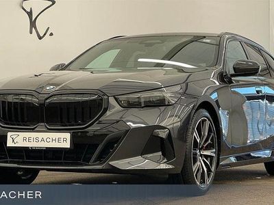 Neu BMW 540 Performance 303 PS (222 kW) 2026 Grau Kombi
