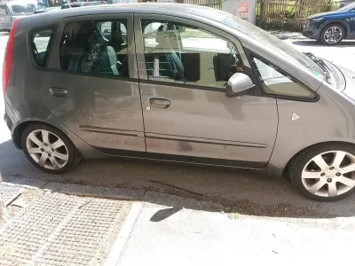 Gebraucht Mitsubishi Colt 109 PS (80 kW) 2005 Grau Kleinwagen
