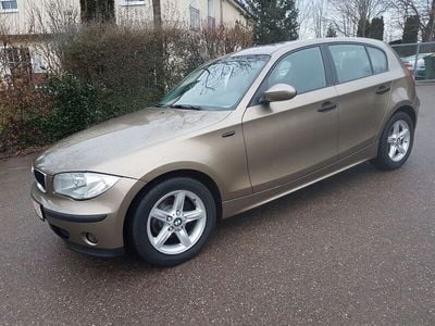 Gebraucht BMW 116 Advantage 116 PS (85 kW) 2005 Gold Kleinwagen
