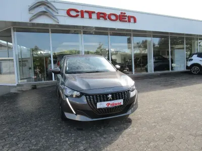 Gebraucht Peugeot 208 Allure 101 PS (74 kW) 2021 Grau Kleinwagen