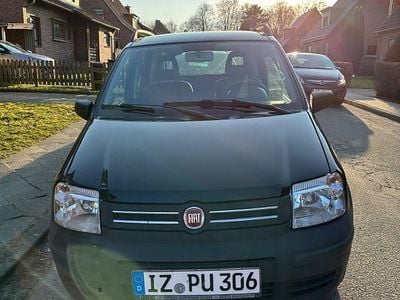 Second-hand Fiat Panda 60 CP (44 kW) 2009 Negru Hatchback