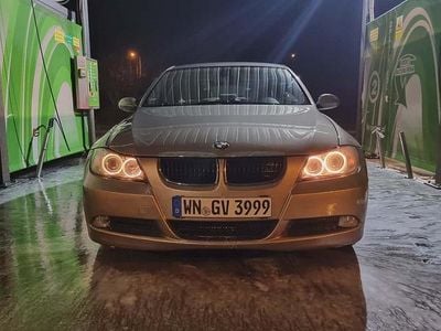 Gebraucht BMW 320 170 PS (125 kW) 2008 Braun Kleinwagen