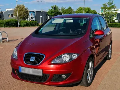 Gebraucht Seat Altea 105 PS (77 kW) 2009 Rot Van / Kleinbus