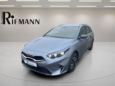 (css) lunar silver m Gebraucht 2024 Kia Ceed Sportswagon Comfort Kombi | 20.495 € (Guter Preis)