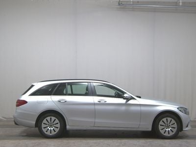 Mercedes C200