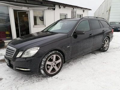 Gebraucht Mercedes E220 170 PS (125 kW) 2012 Schwarz Kombi