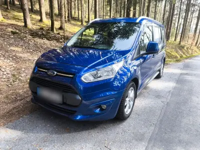 Gebraucht Ford Tourneo Titanium 120 PS (88 kW) 2017 Blau Van / Kleinbus