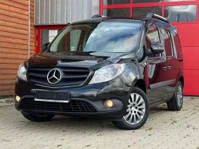 Gebraucht Mercedes Citan 111 Edition 116 PS (85 kW) 2020 Schwarz Kombi