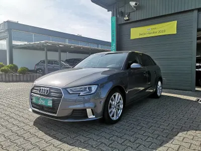 Gebraucht Audi A3 Sport 150 PS (110 kW) 2017 Grau metallic