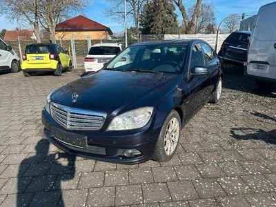Gebraucht Mercedes C220 170 PS (125 kW) 2010 Blau Limousine