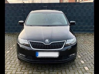 Gebraucht Skoda Rapid Ambition 95 PS (69 kW) 2017 Schwarz Kleinwagen