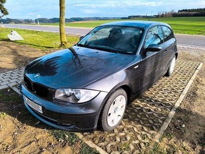 Gebraucht BMW 118 143 PS (105 kW) 2007 Grau Kleinwagen