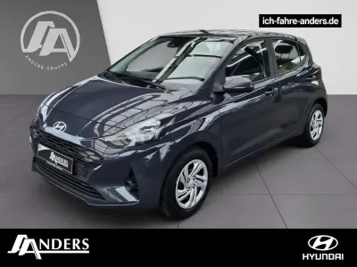 Gebraucht Hyundai i10 Select 67 PS (49 kW) 2025 Schwarz Kleinwagen