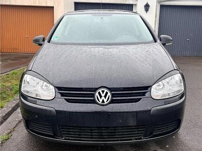 Usata VW Golf V 81 CV (59 kW) 2007 Nero Utilitaria