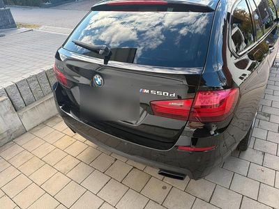 Schwarz Gebraucht 2015 BMW 550 Kombi | 15.500 € (Guter Preis)