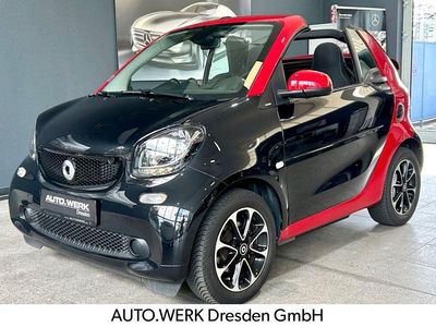 Schwarz Gebraucht 2017 Smart ForTwo Cabrio Cabrio | 14.300 € (Etwas zu teuer)
