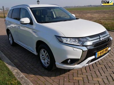 Mitsubishi Outlander P-HEV