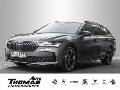 Gebraucht Skoda Superb SportLine 193 PS (141 kW) 2025 Graphitegrau metallic Kombi