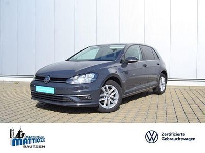 Gebraucht VW Golf VII Comfortline 150 PS (110 kW) 2019 Grau
