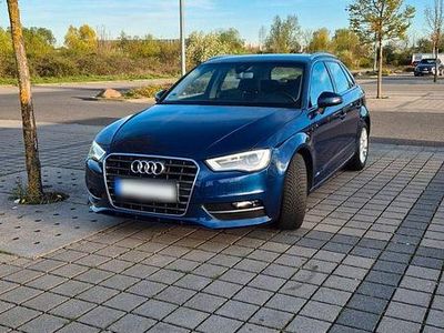 Gebraucht Audi A3 Ambition 150 PS (110 kW) 2016 Blau Limousine