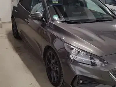 Gebraucht Ford Focus ST 280 PS (205 kW) 2021 Grau Limousine