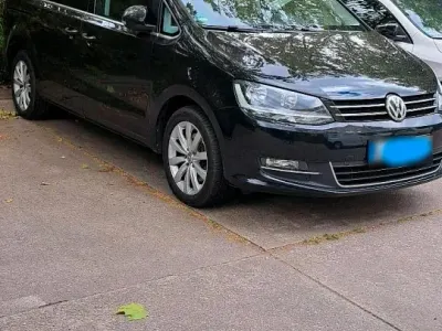 Gebraucht VW Sharan Highline 150 PS (110 kW) 2018 Schwarz Van / Kleinbus