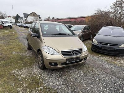 Gelb Gebraucht 2005 Mercedes A150 Kleinwagen | 1.999 € (Superpreis)