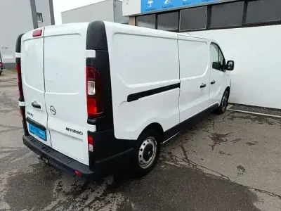 Usata Opel Vivaro 125 CV (91 kW) 2018 Bianco Monovolume