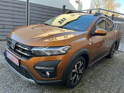 Gebraucht Dacia Sandero Comfort 91 PS (66 kW) 2021 Orange SUV