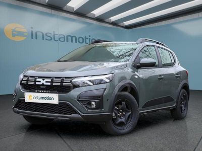 Grün Gebraucht 2025 Dacia Sandero Stepway Kleinwagen | 17.849 € (Fairer Preis)