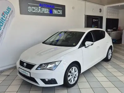 Gebraucht Seat Leon Style 131 PS (96 kW) 2019 Weiß Limousine